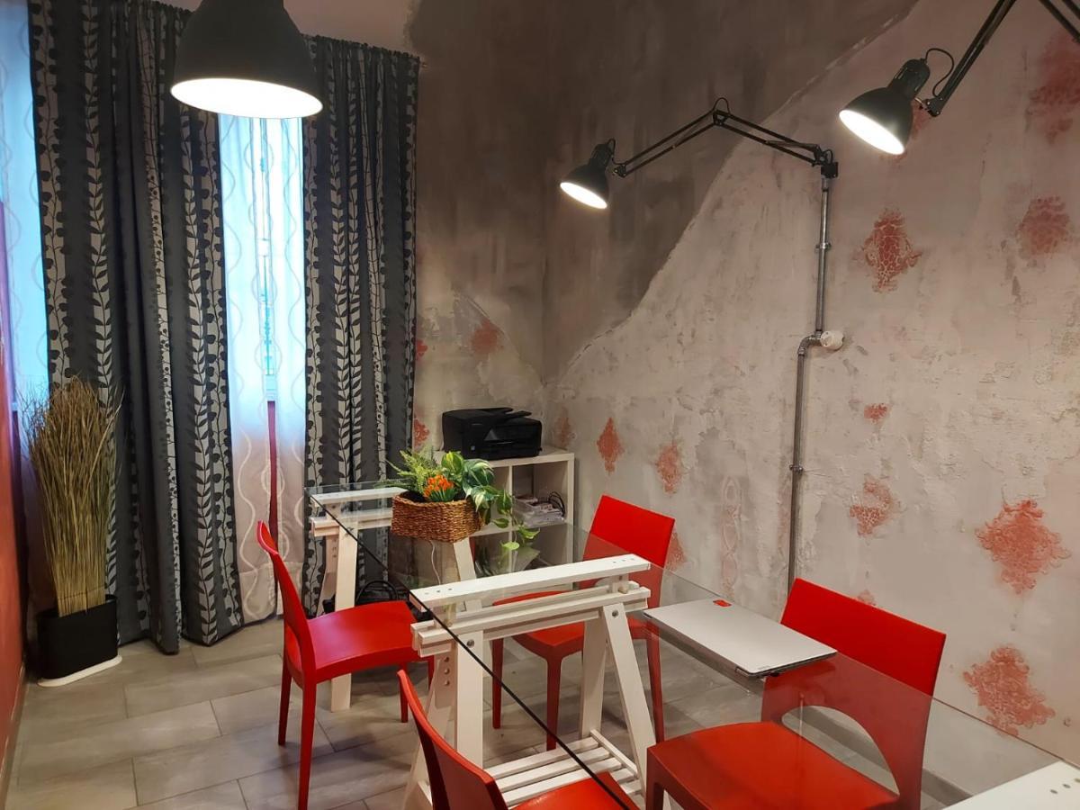 Bnbook Residence La Red Rho Bagian luar foto