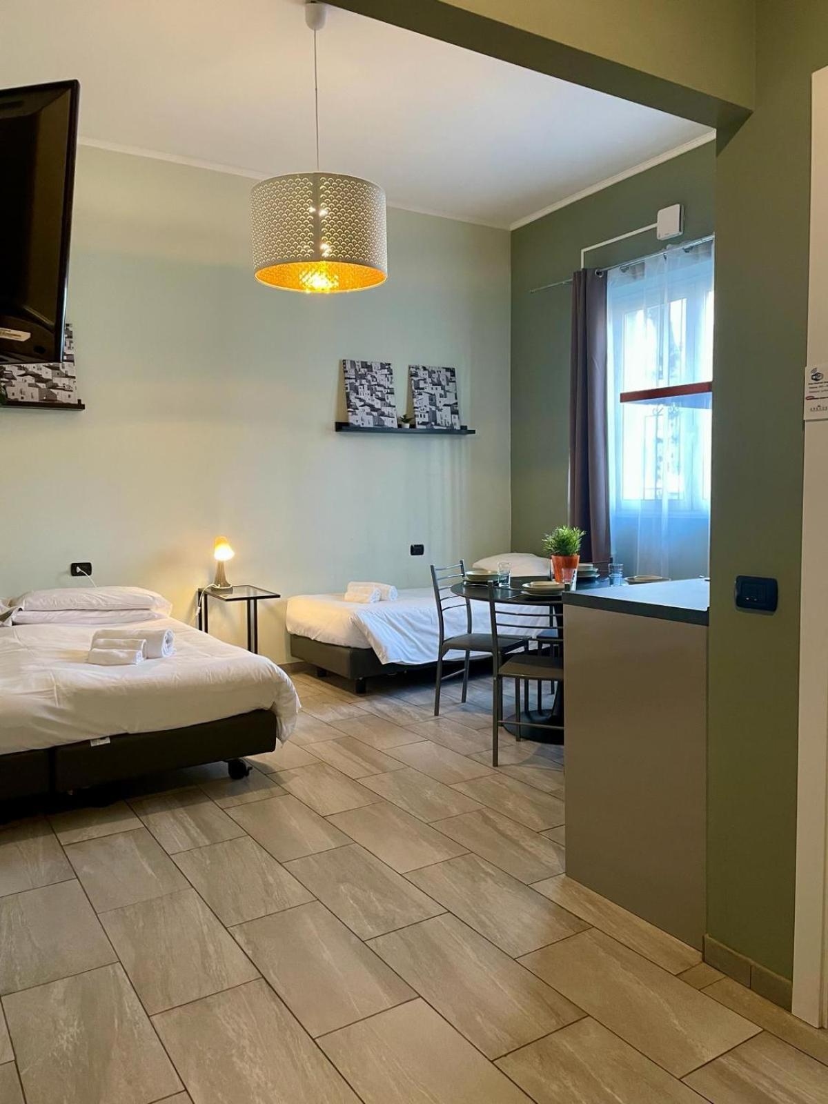 Bnbook Residence La Red Rho Bagian luar foto