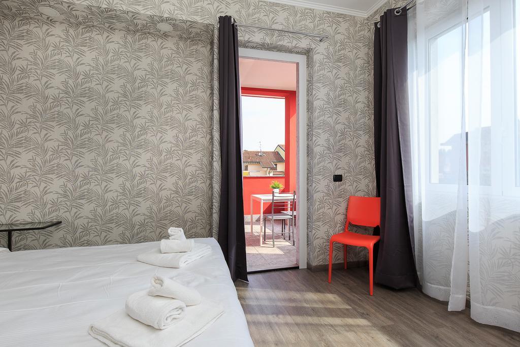 Bnbook Residence La Red Rho Bagian luar foto