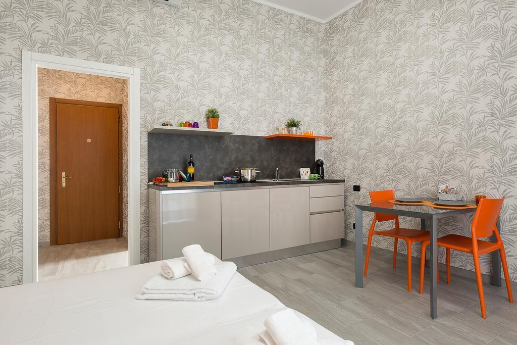 Bnbook Residence La Red Rho Bagian luar foto