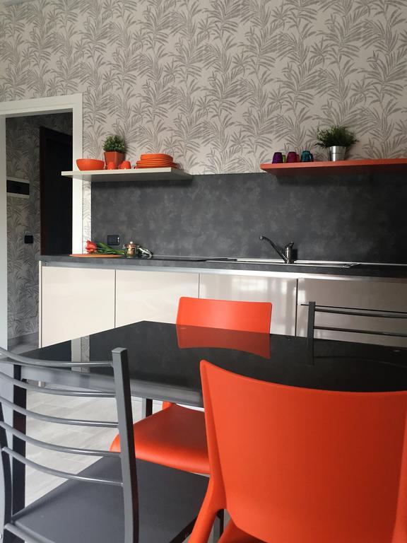 Bnbook Residence La Red Rho Bagian luar foto