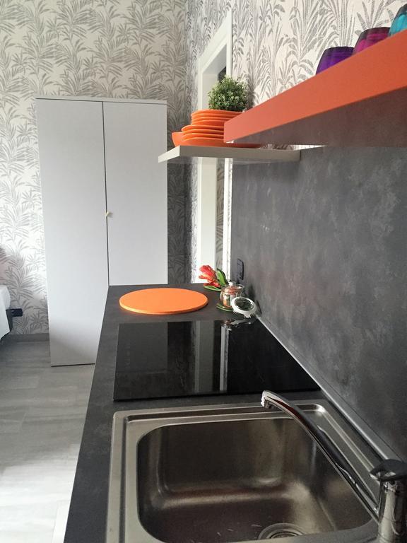 Bnbook Residence La Red Rho Bagian luar foto